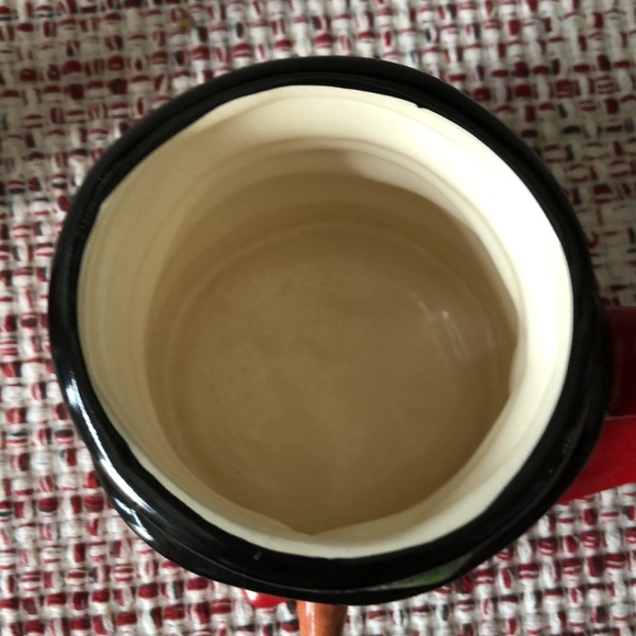 2/$25. - Mug & Santa container, both in excellent vintage condition. - Picture 4 of 7